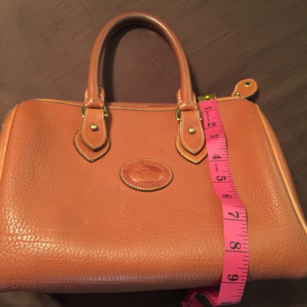 Dooney & Bourke bag 💼